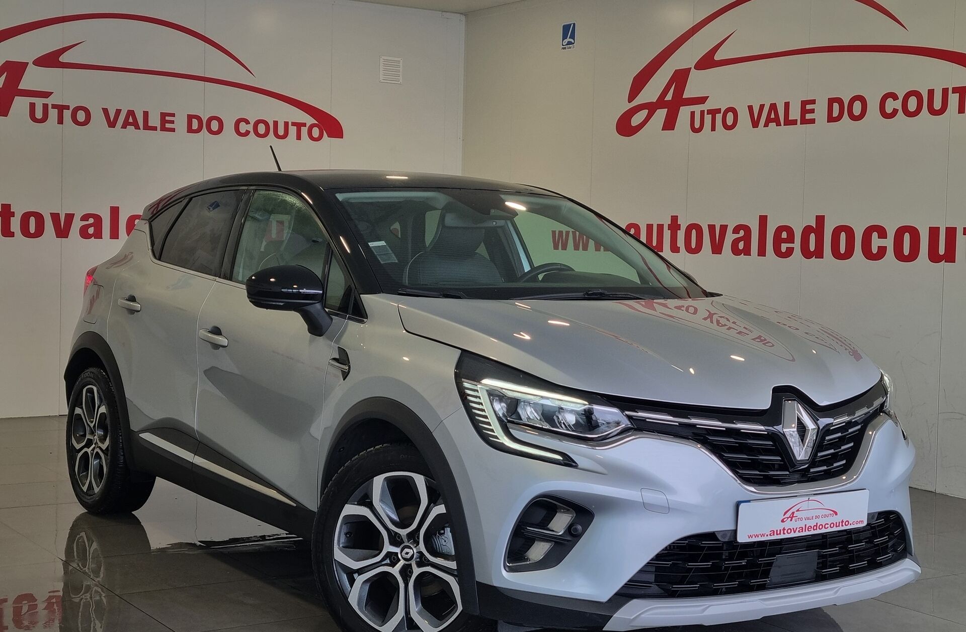 RENAULT Captur 1.0 TCe Intens