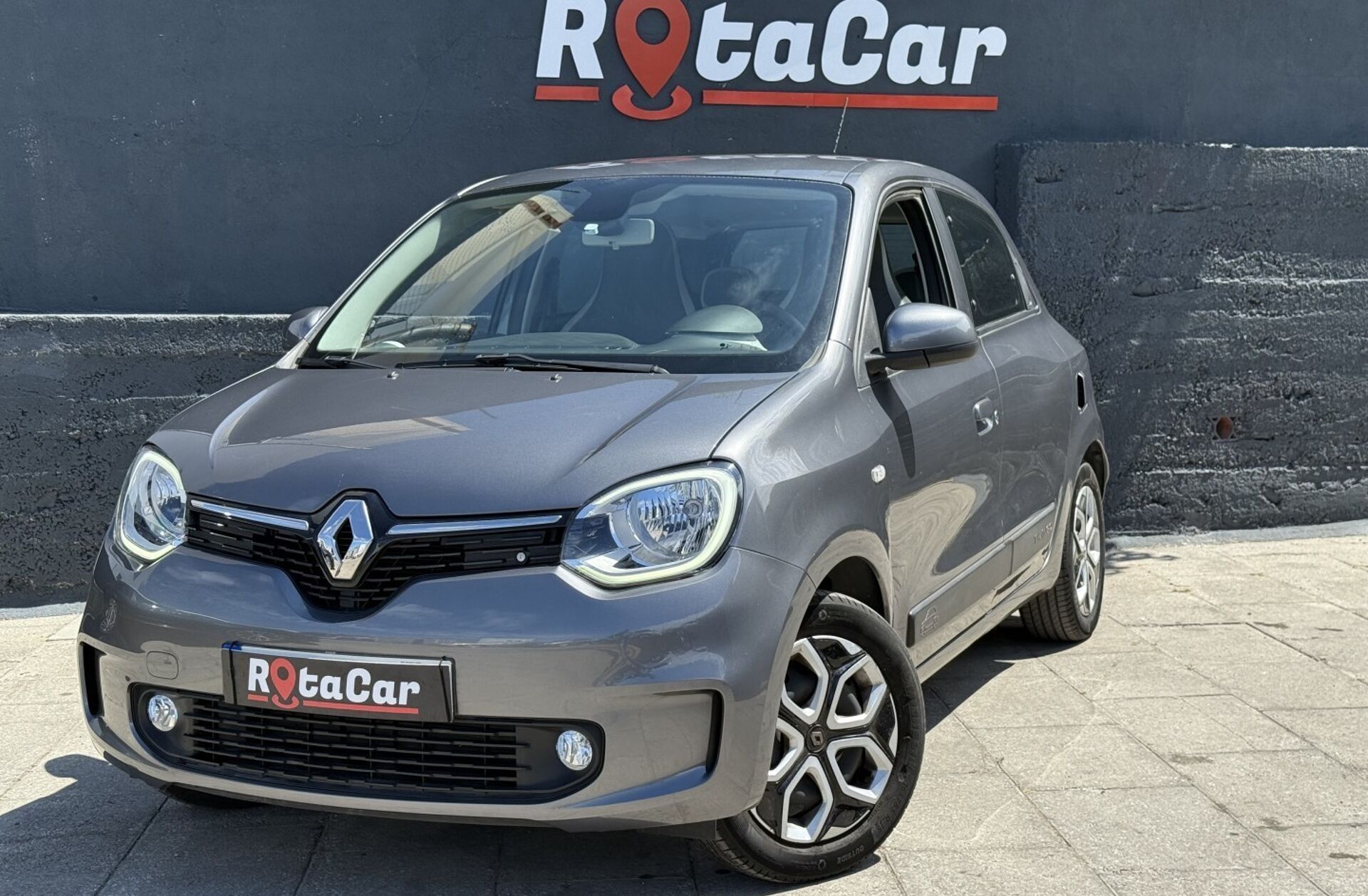 RENAULT Twingo 1.0 SCe Intens