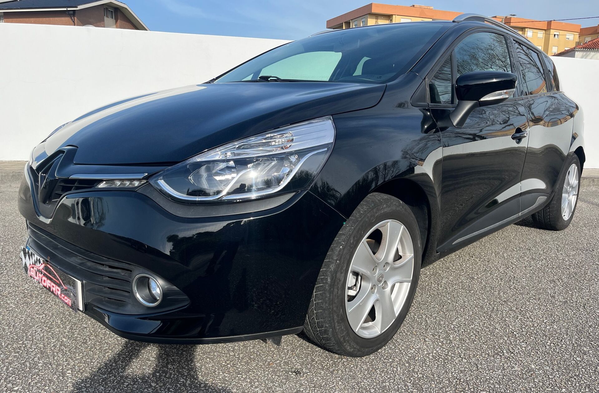 RENAULT Clio 1.5 dCi Dynamique S EDC