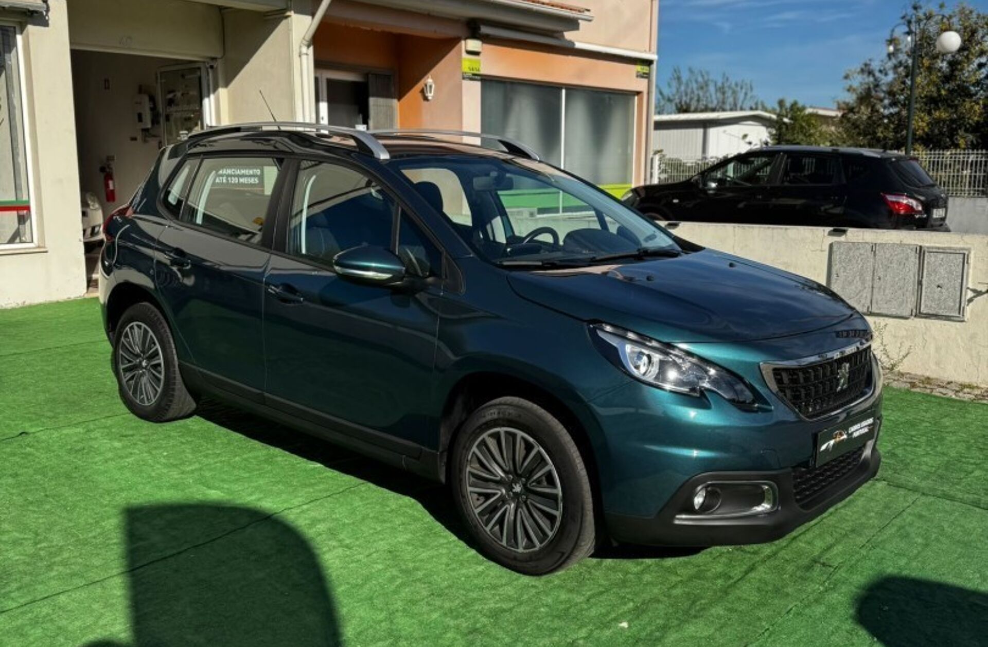 PEUGEOT 2008 1.2 PureTech Style