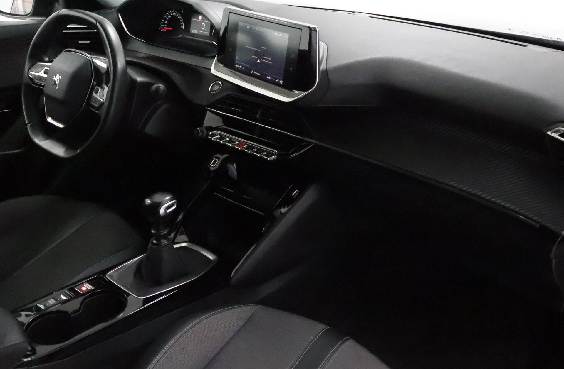 PEUGEOT 2008 1.2 PureTech Allure