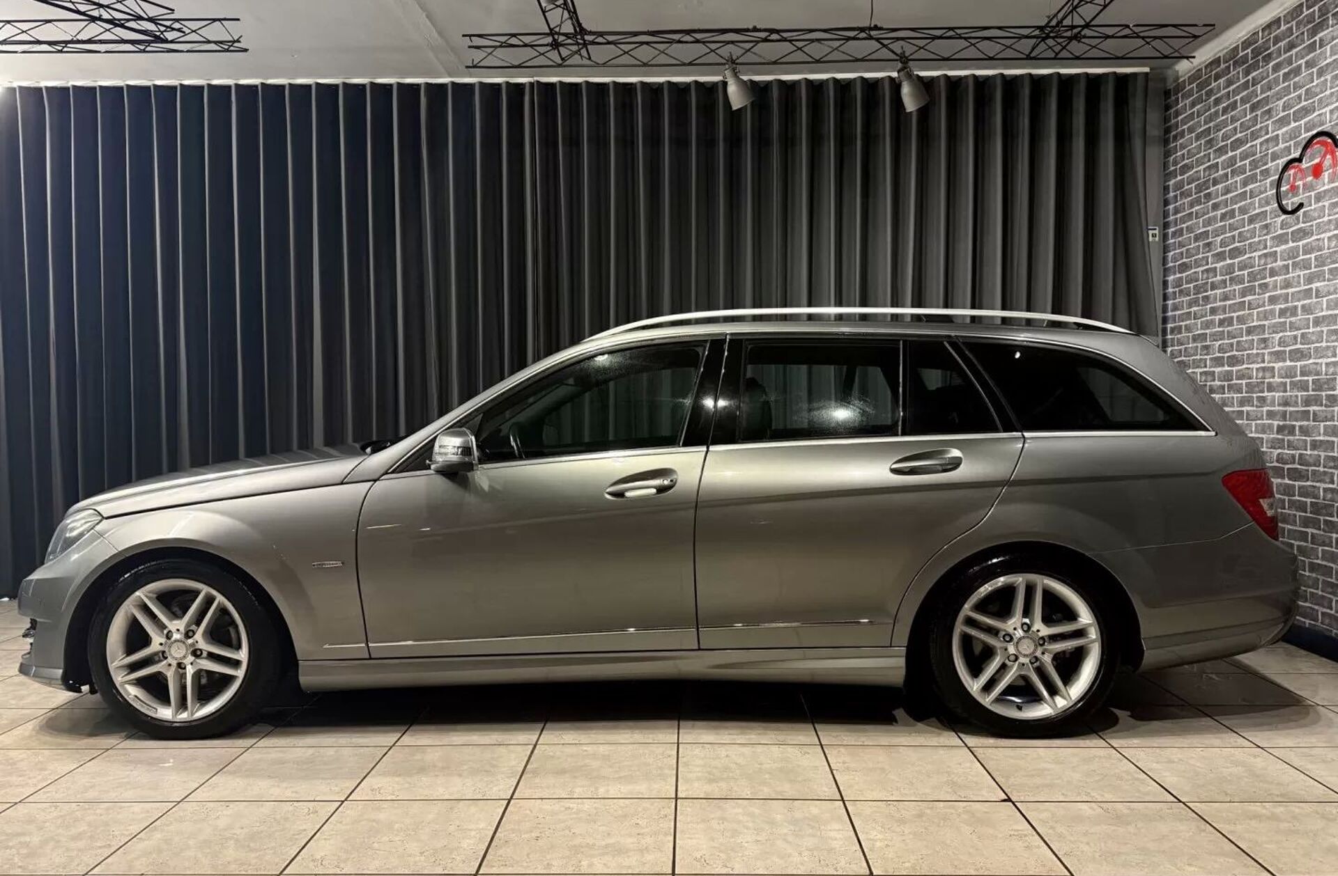 MERCEDES Classe C C 250 CDi BE Aut.