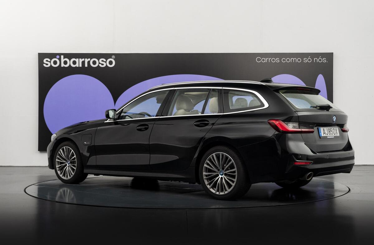 BMW Serie-3 330 e Auto