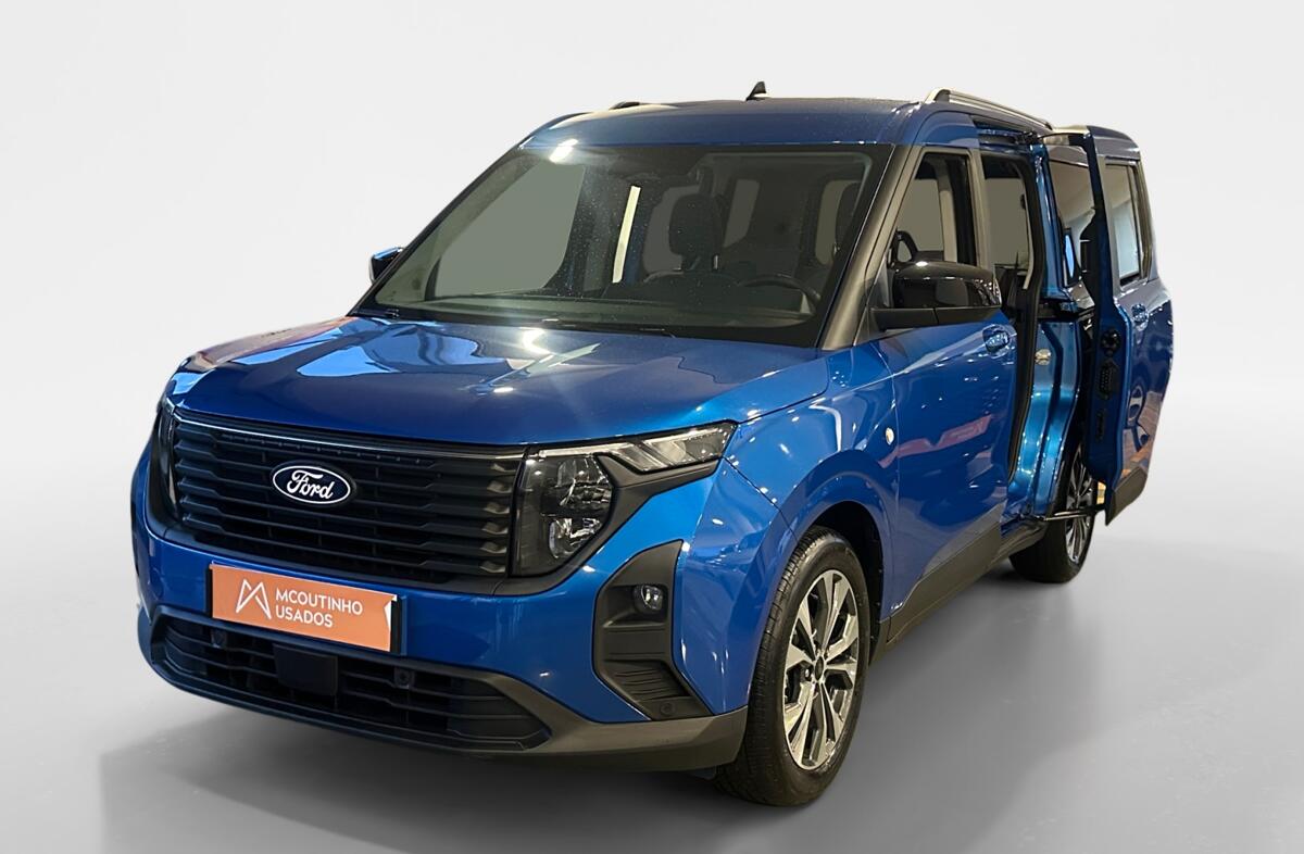 FORD Courier Tourneo  1.0 EcoBoost Titanium DCT