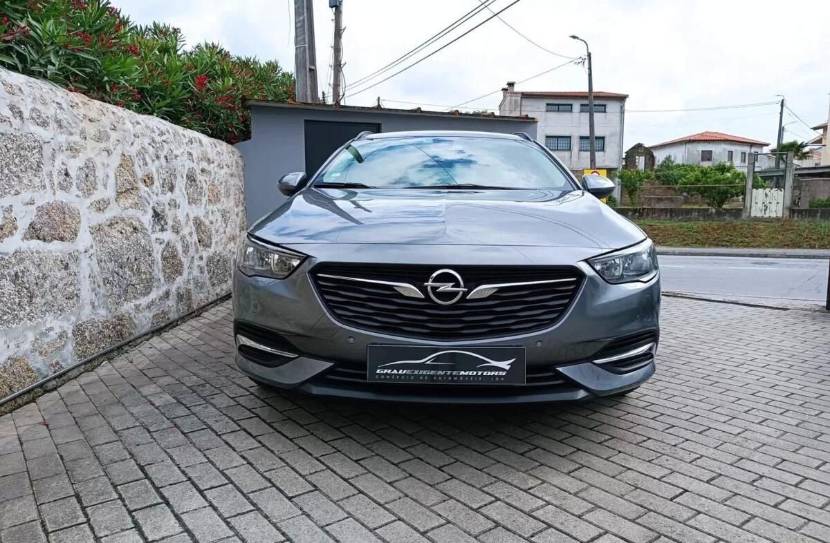 OPEL Insignia 1.6 CDTi Dynamic