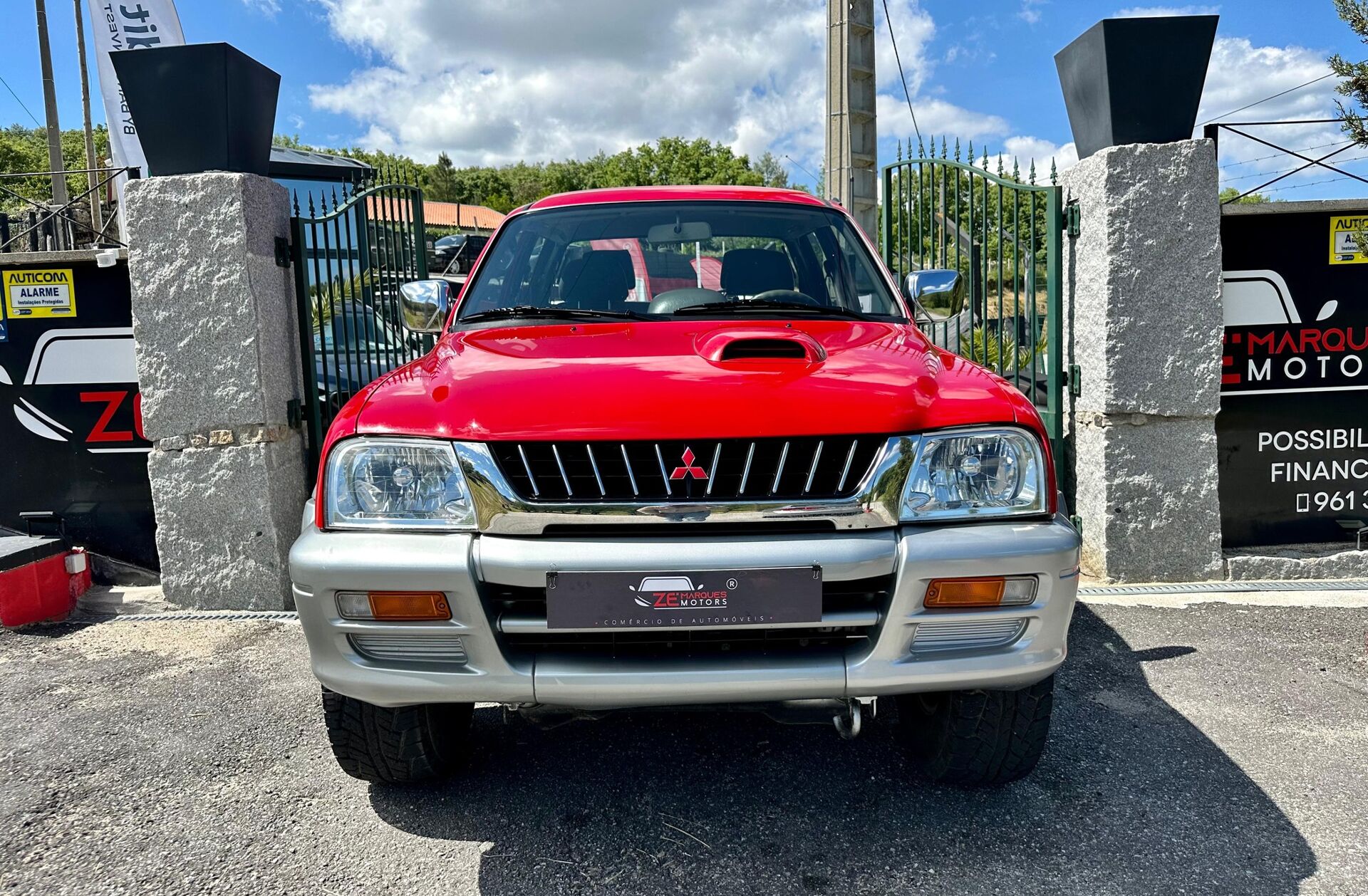 MITSUBISHI L 200 2.5 TD