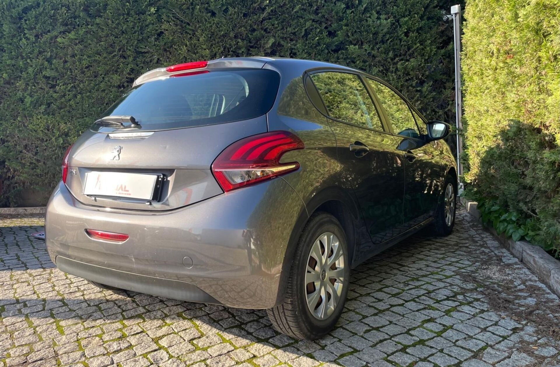 PEUGEOT 208 1.2 PureTech Active