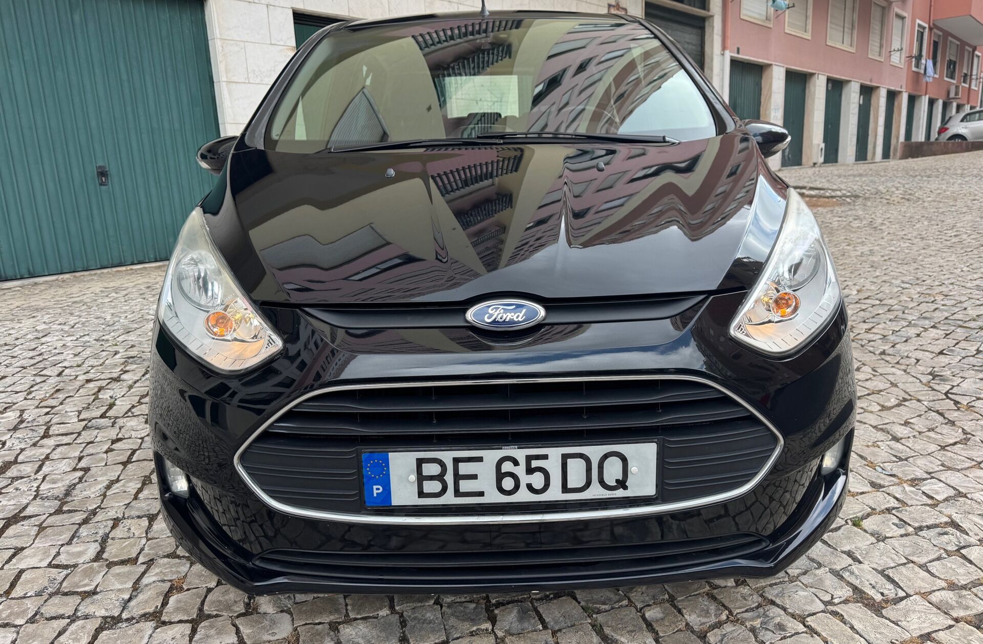 FORD EcoSport B-Max 1.0 SCTi Titanium