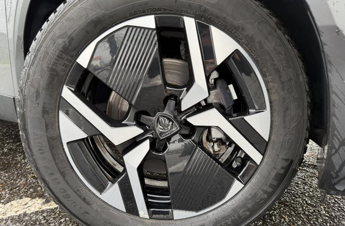 PEUGEOT 2008 e- 50 kWh GT