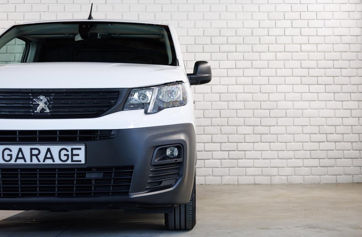 PEUGEOT Partner 1.5 BlueHDi Premium Standard