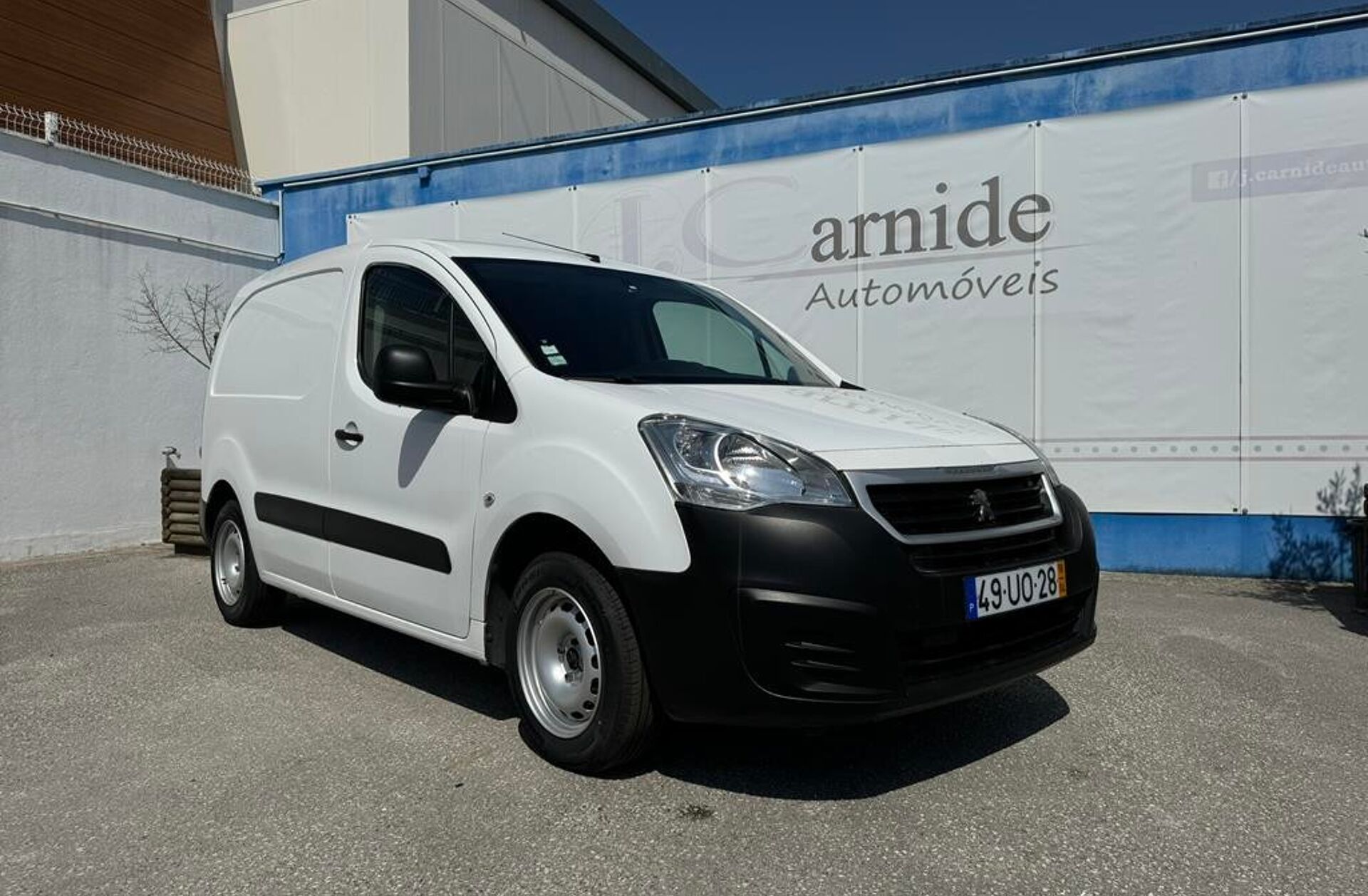 PEUGEOT Partner 1.6 BlueHDi Outdoor