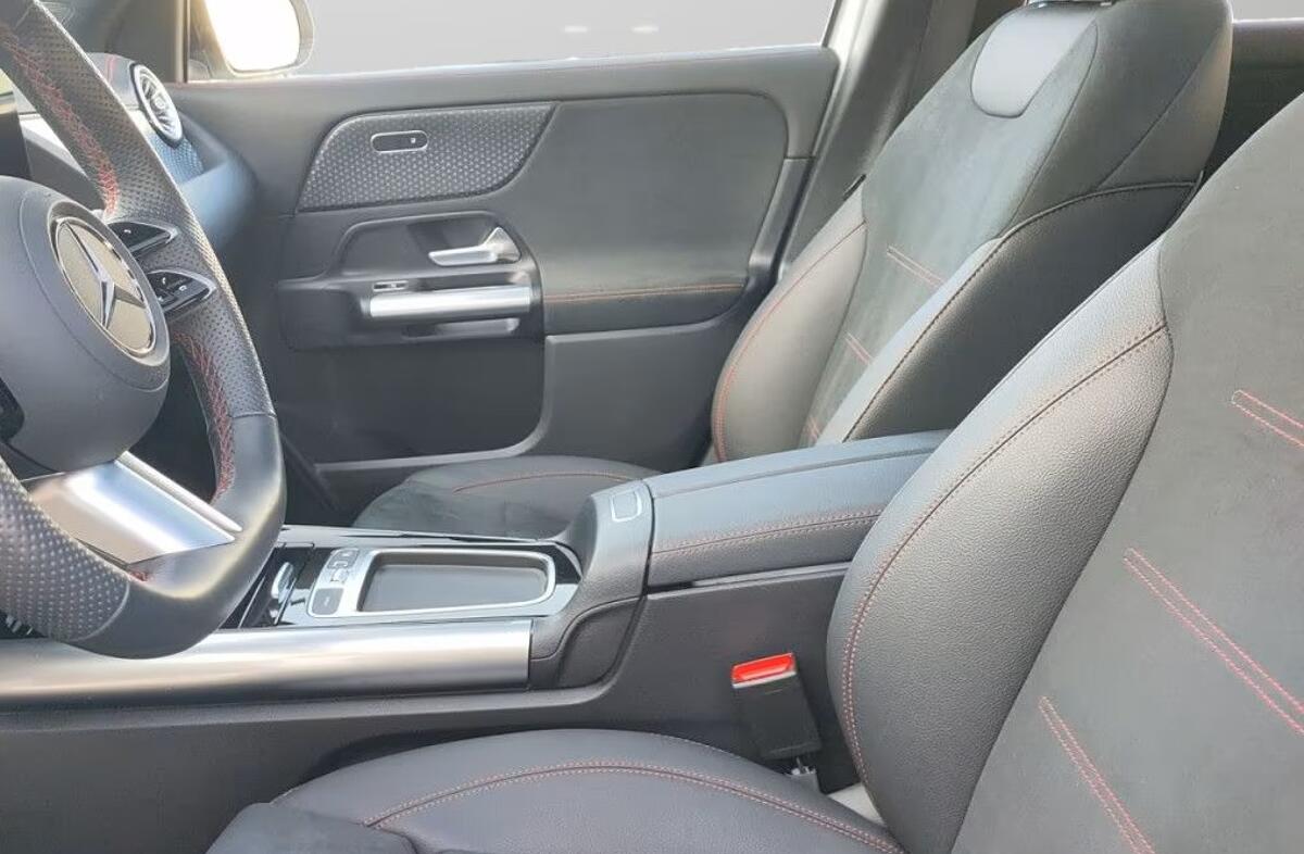 MERCEDES EQA 250+ Edition