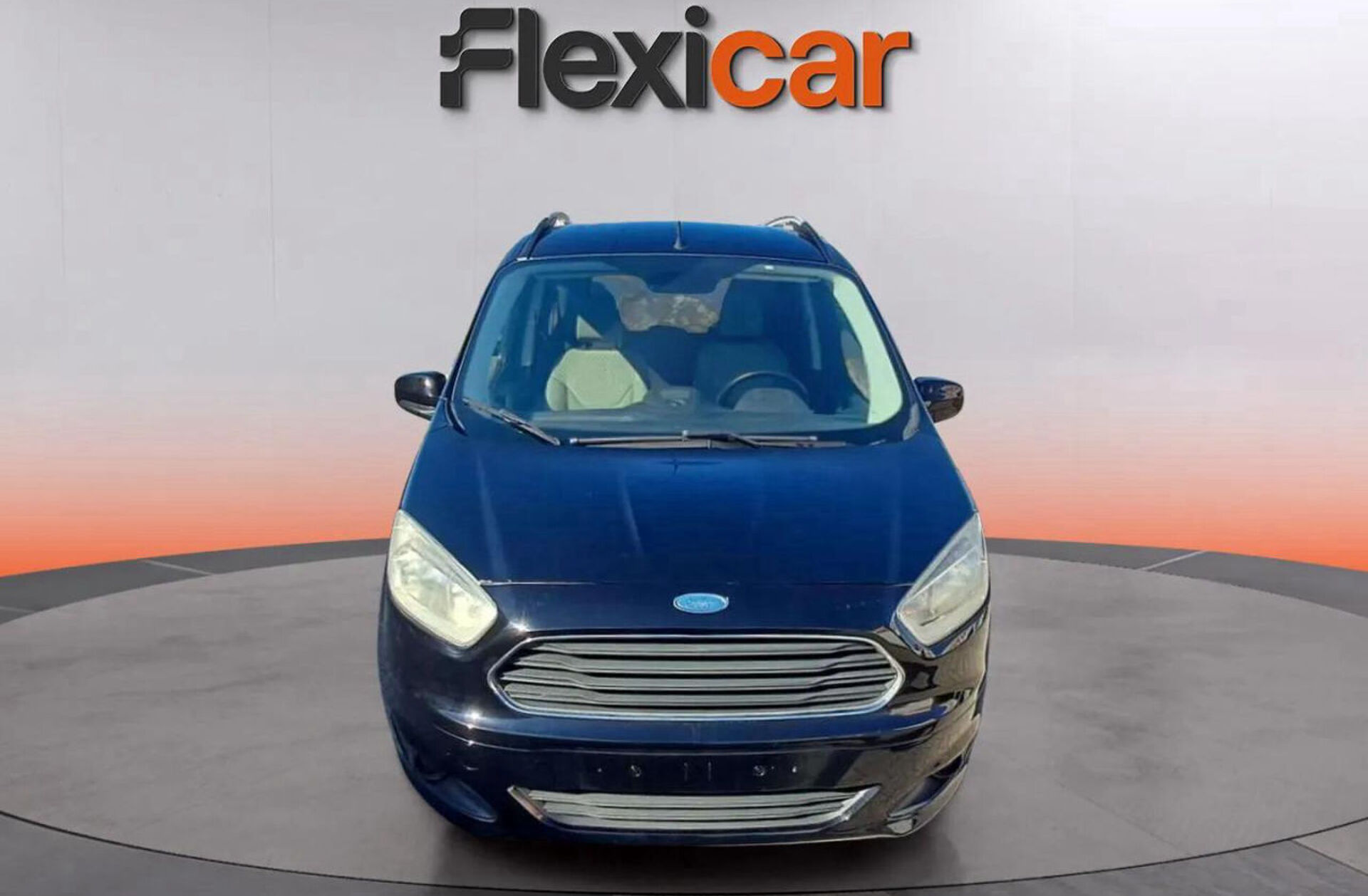 FORD Courier 1.0 EcoBoost Titanium