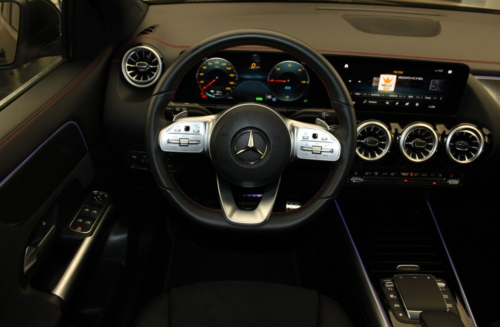 MERCEDES EQA 250+ Edition