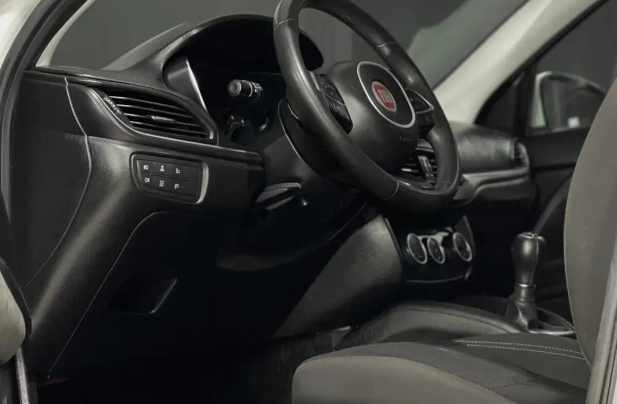 FIAT Tipo 1.3 M-Jet Lounge