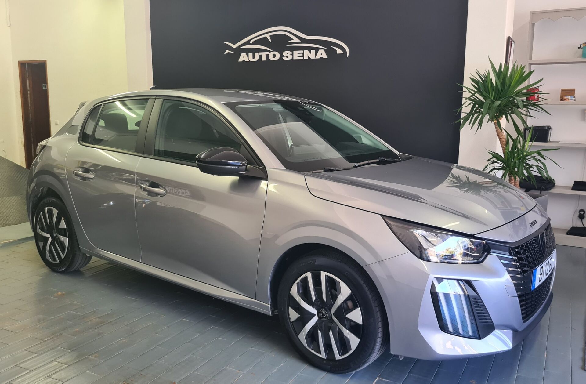 PEUGEOT 208 1.2 PureTech Active