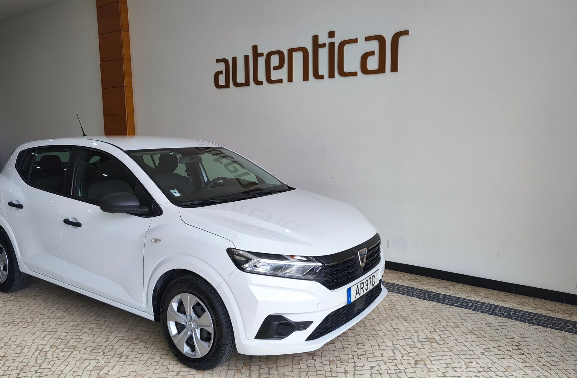 DACIA Sandero 1.0 SCe Essential