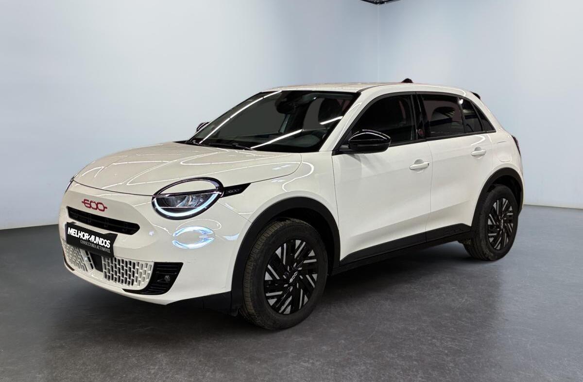 FIAT 600 e 54 kWh (RED)