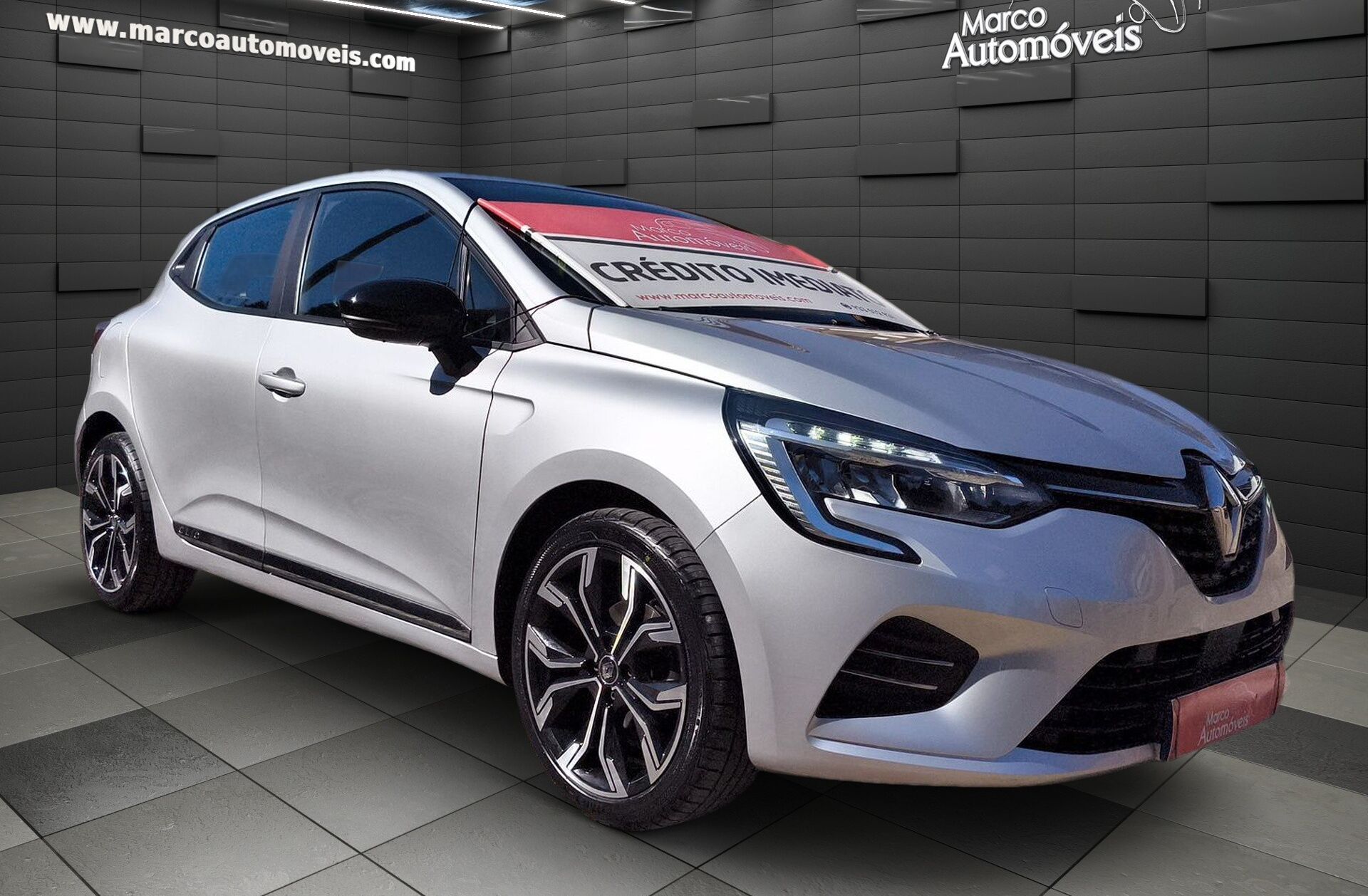 RENAULT Clio 1.0 TCe Intens