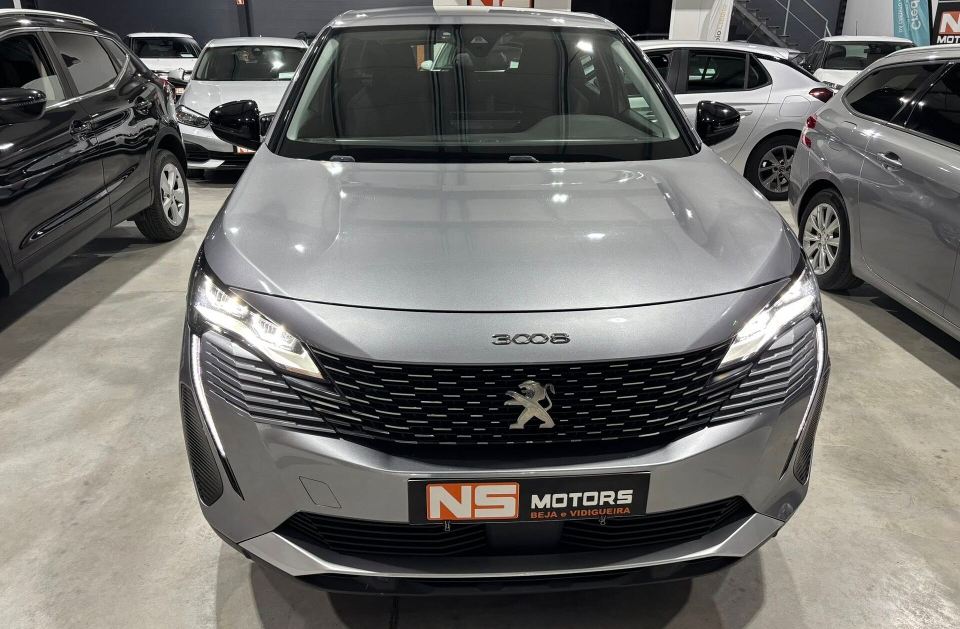 PEUGEOT 3008 1.2 PureTech Active Pack