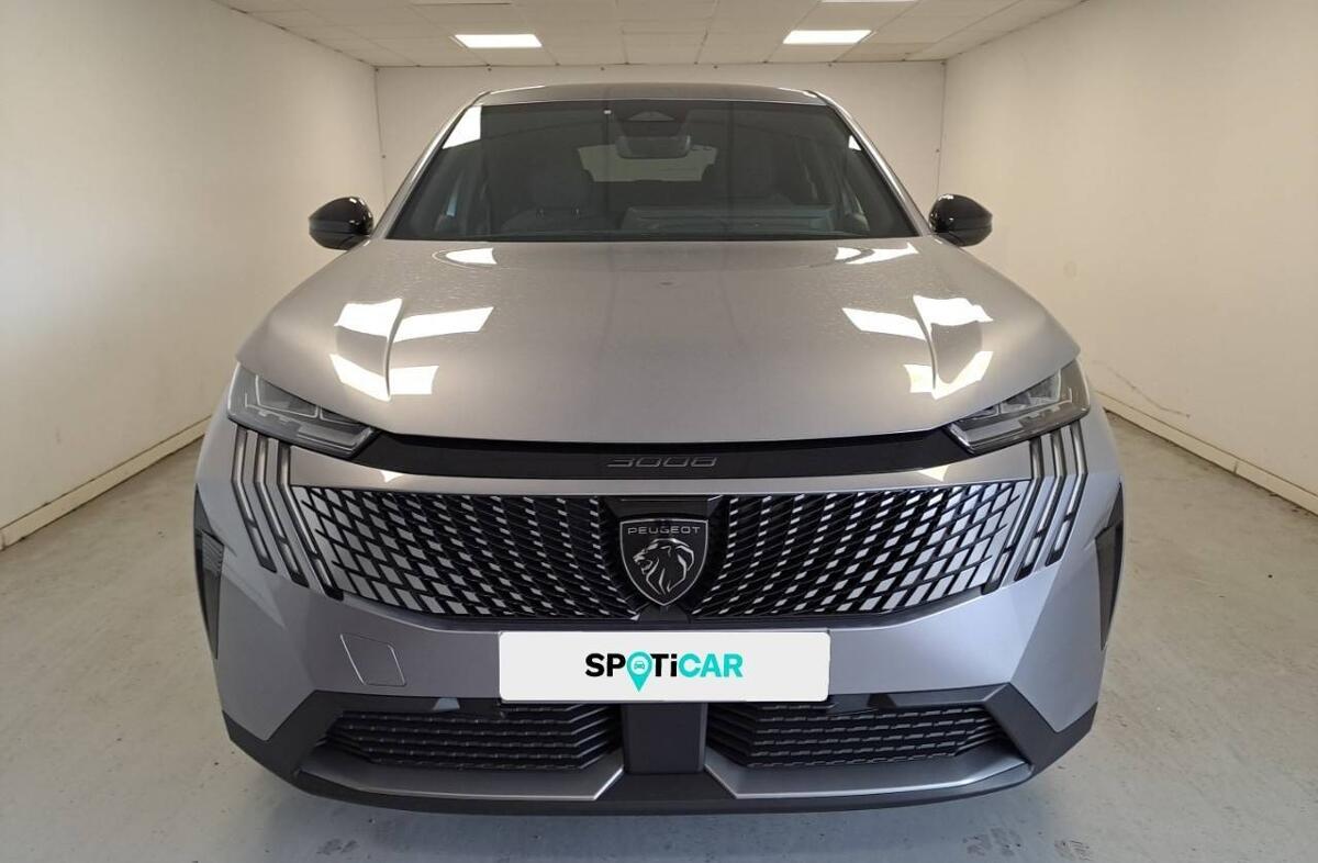 PEUGEOT 3008 1.2 Hybrid Allure e-DCS6