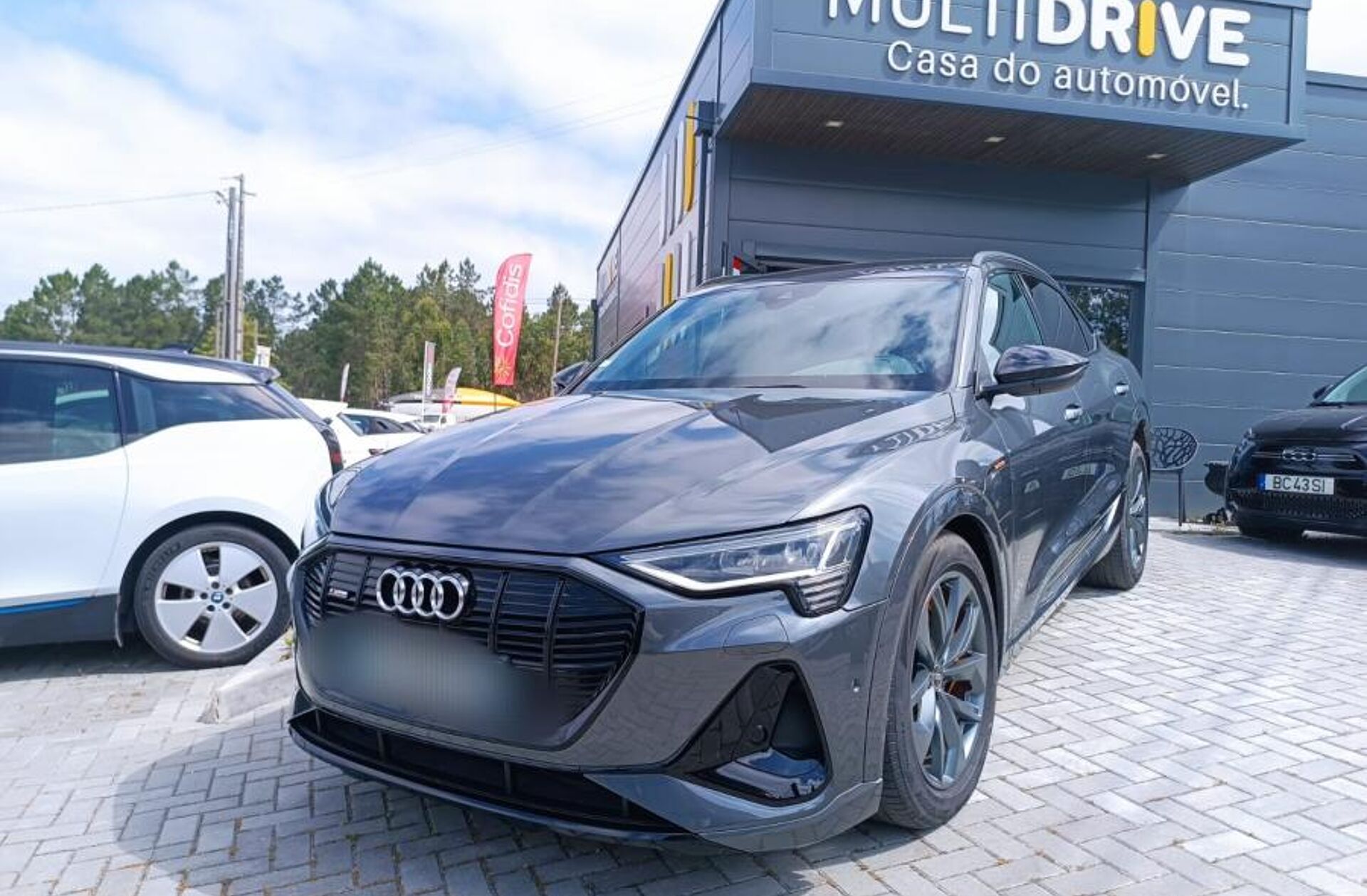 AUDI e-tron 55 quattro S line