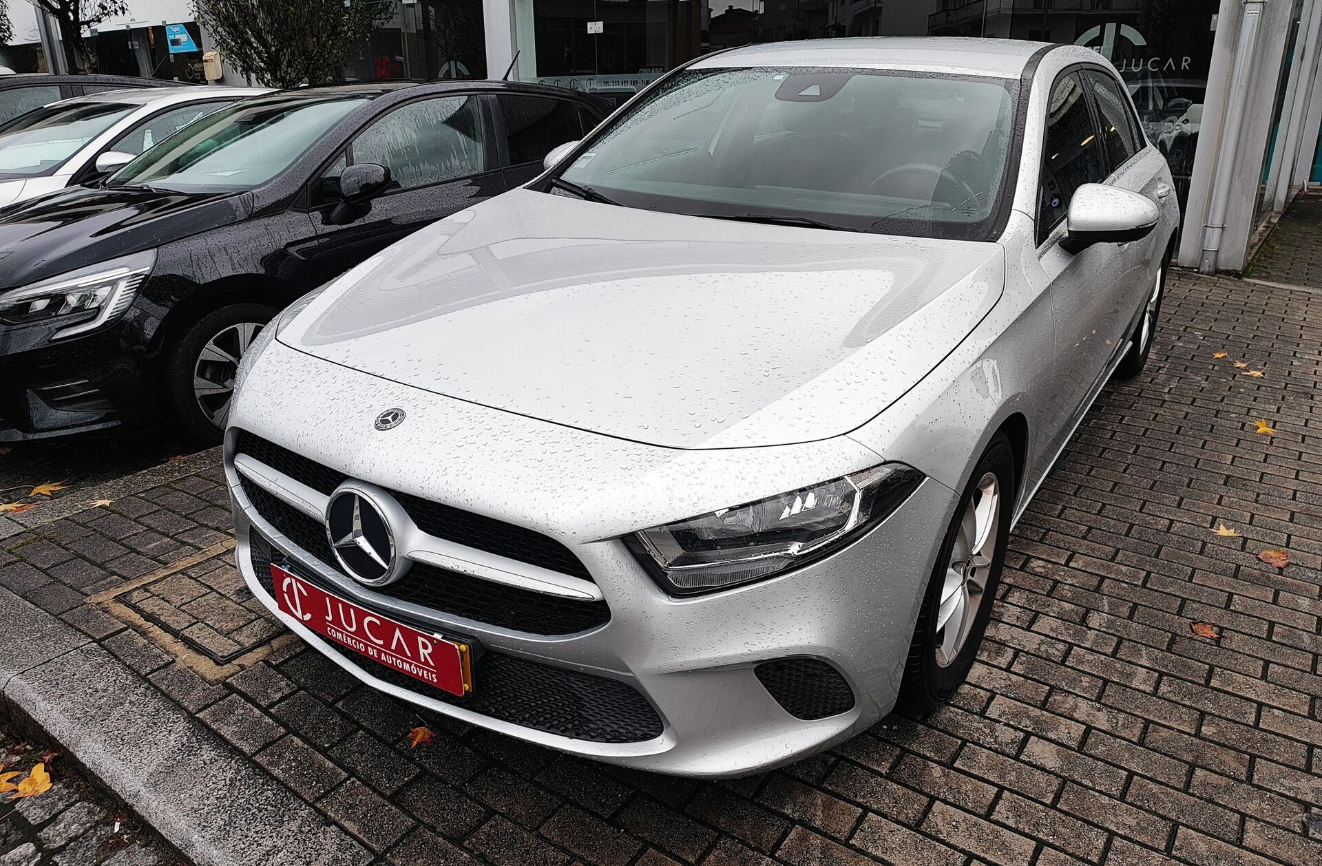 MERCEDES Classe A A 180 d Business Solutions