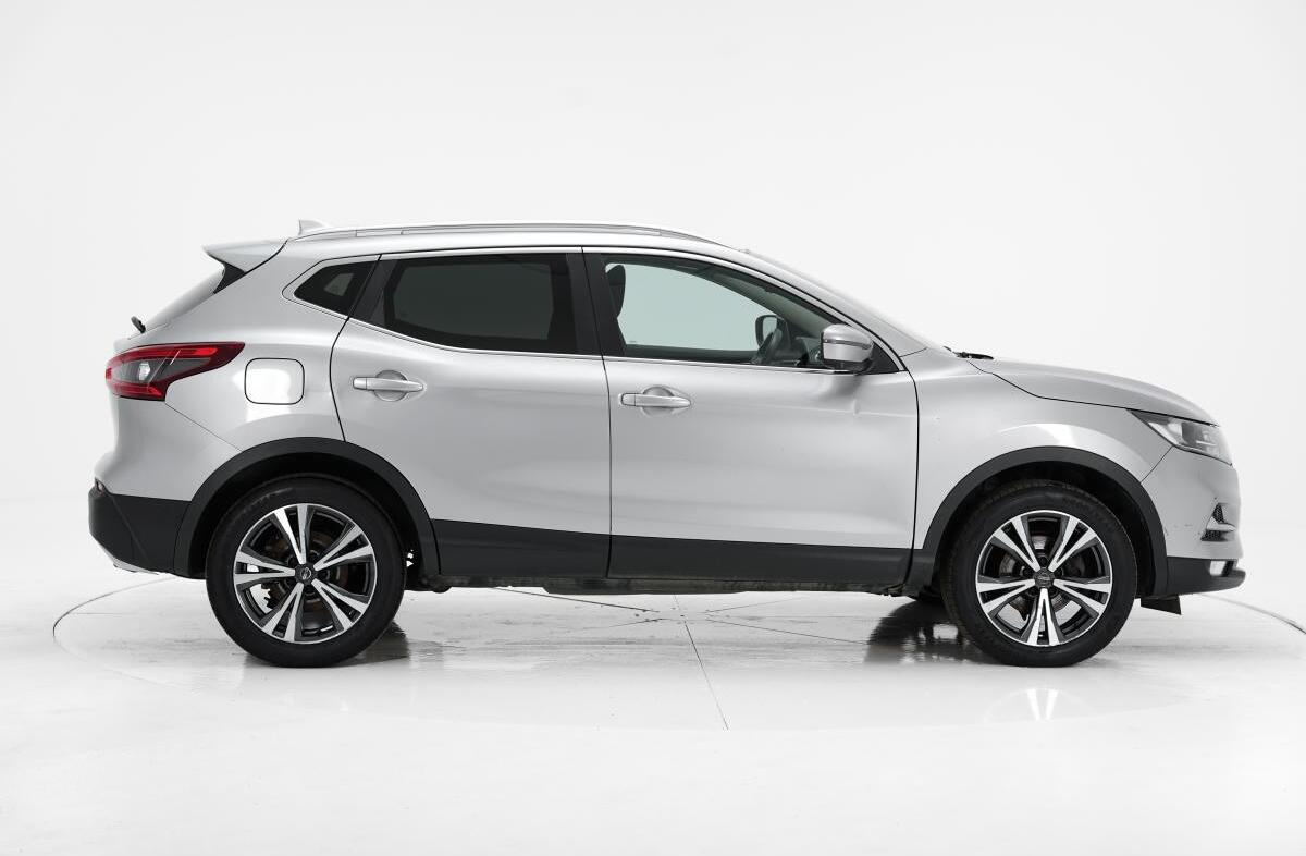 NISSAN Qashqai 1.5 dCi N-Connecta