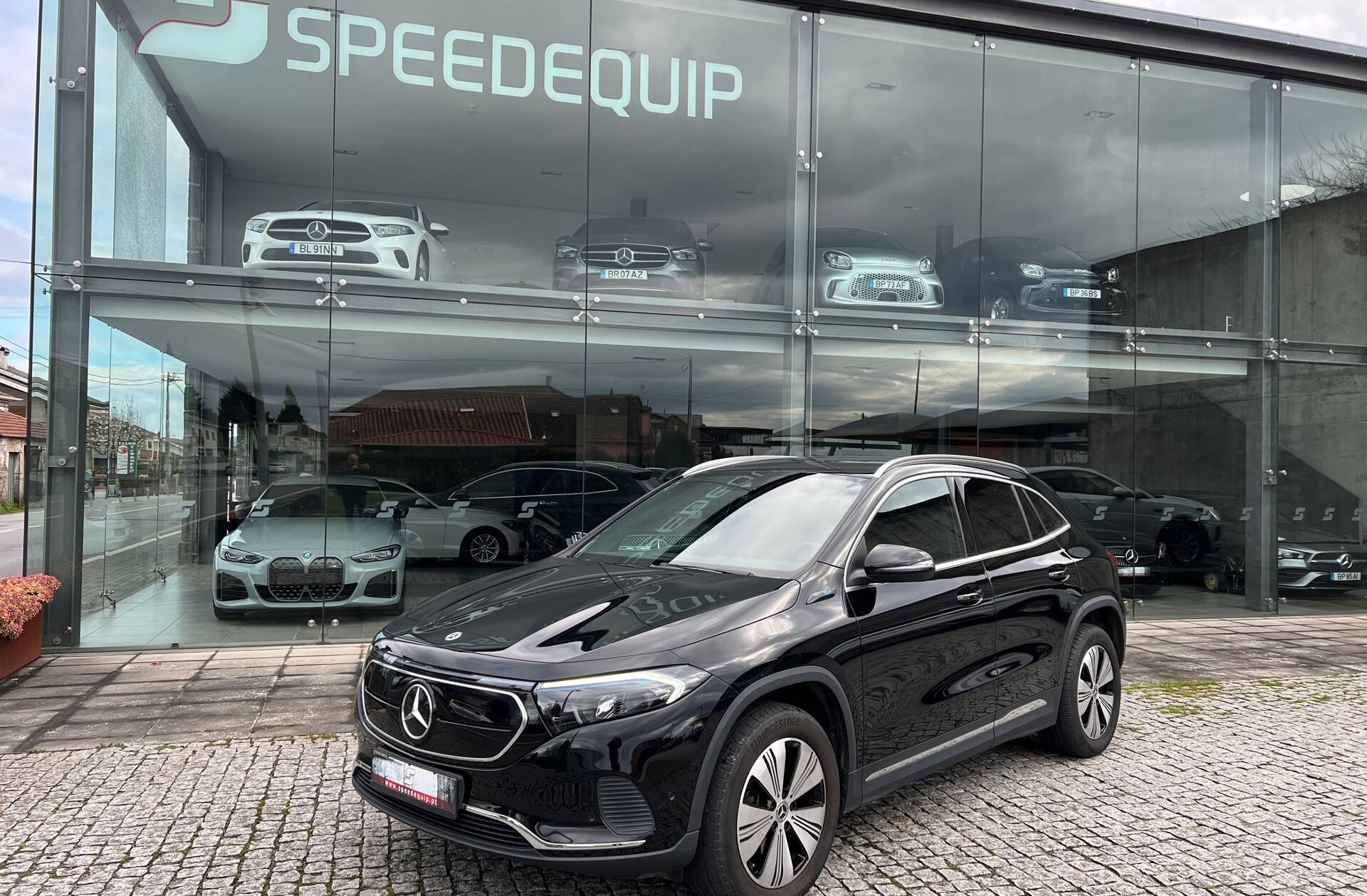 MERCEDES EQA 250+ Progressive