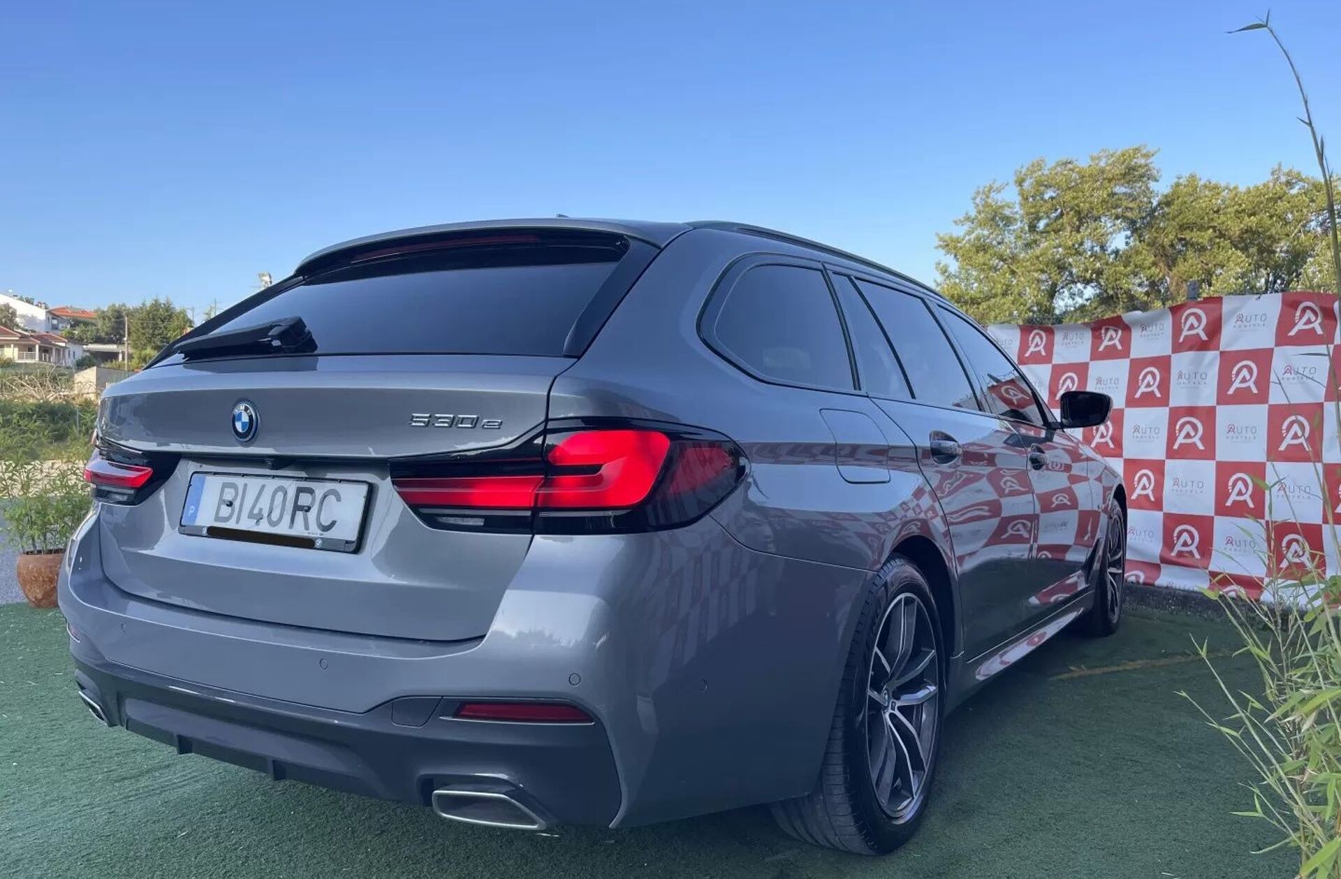 BMW Serie-5 530 e Pack Desportivo M