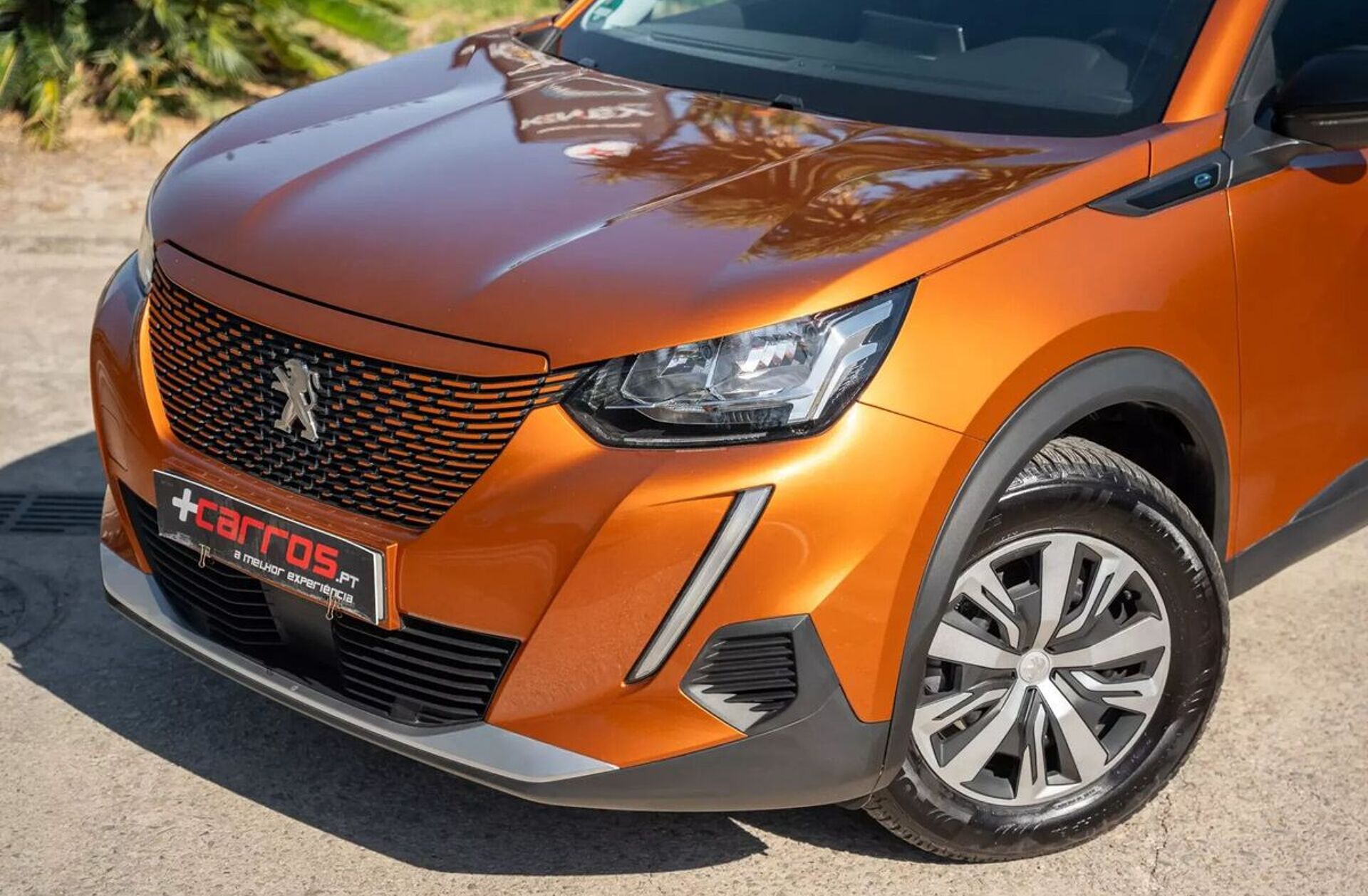 PEUGEOT 2008 e- 50 kWh GT