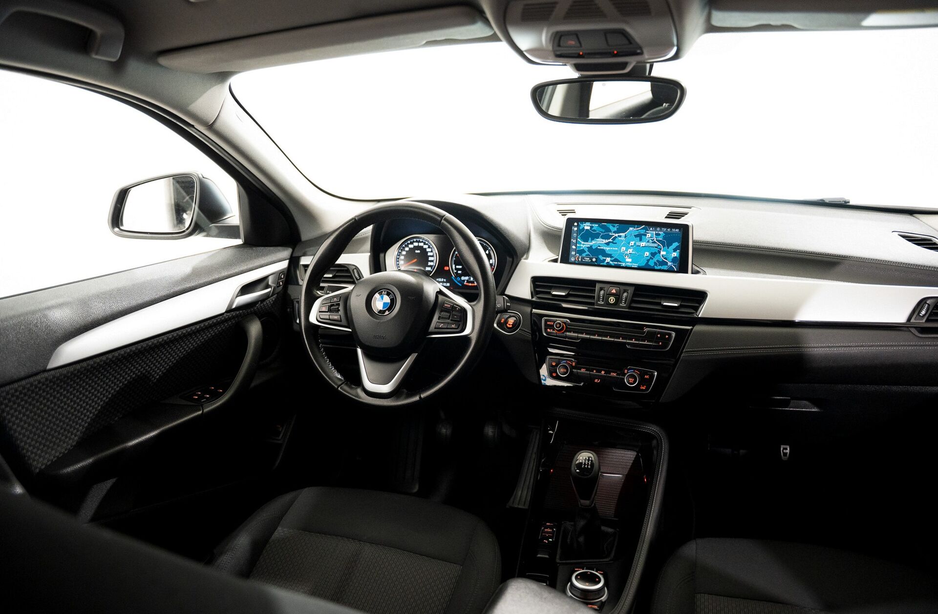 BMW X2 16 d sDrive Advantage