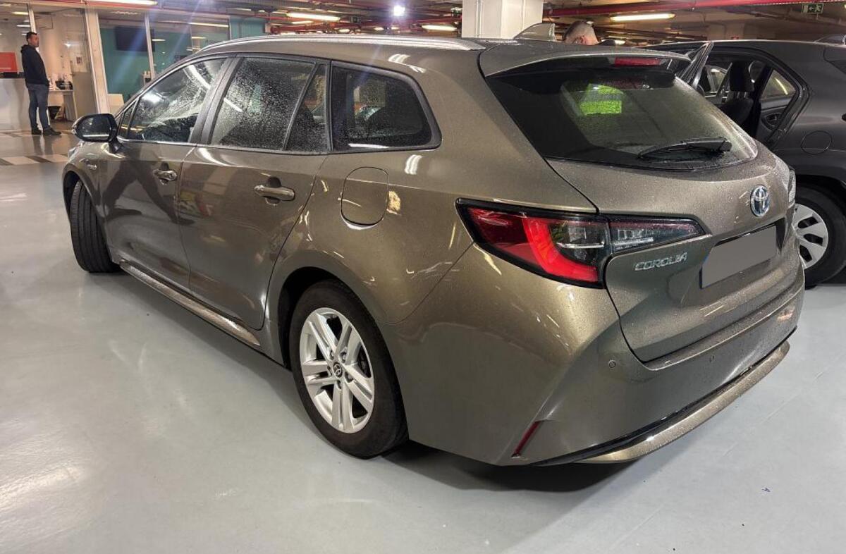 TOYOTA Corolla 1.8 Hybrid Comfort