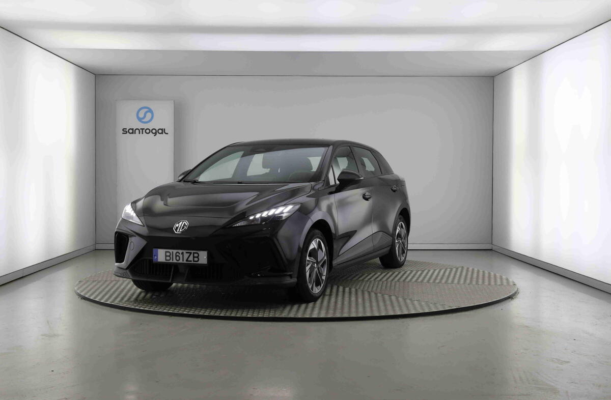 MG MG4 51 kWh Standard