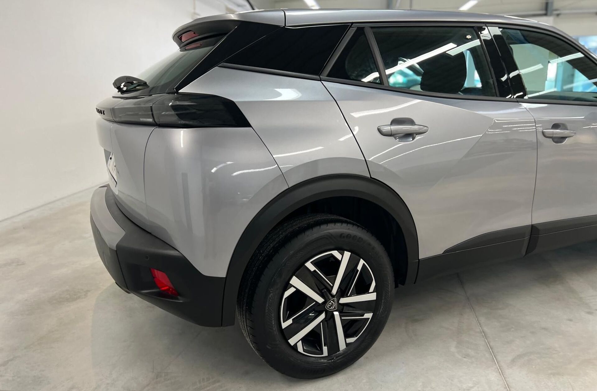 PEUGEOT 2008 1.2 PureTech Style