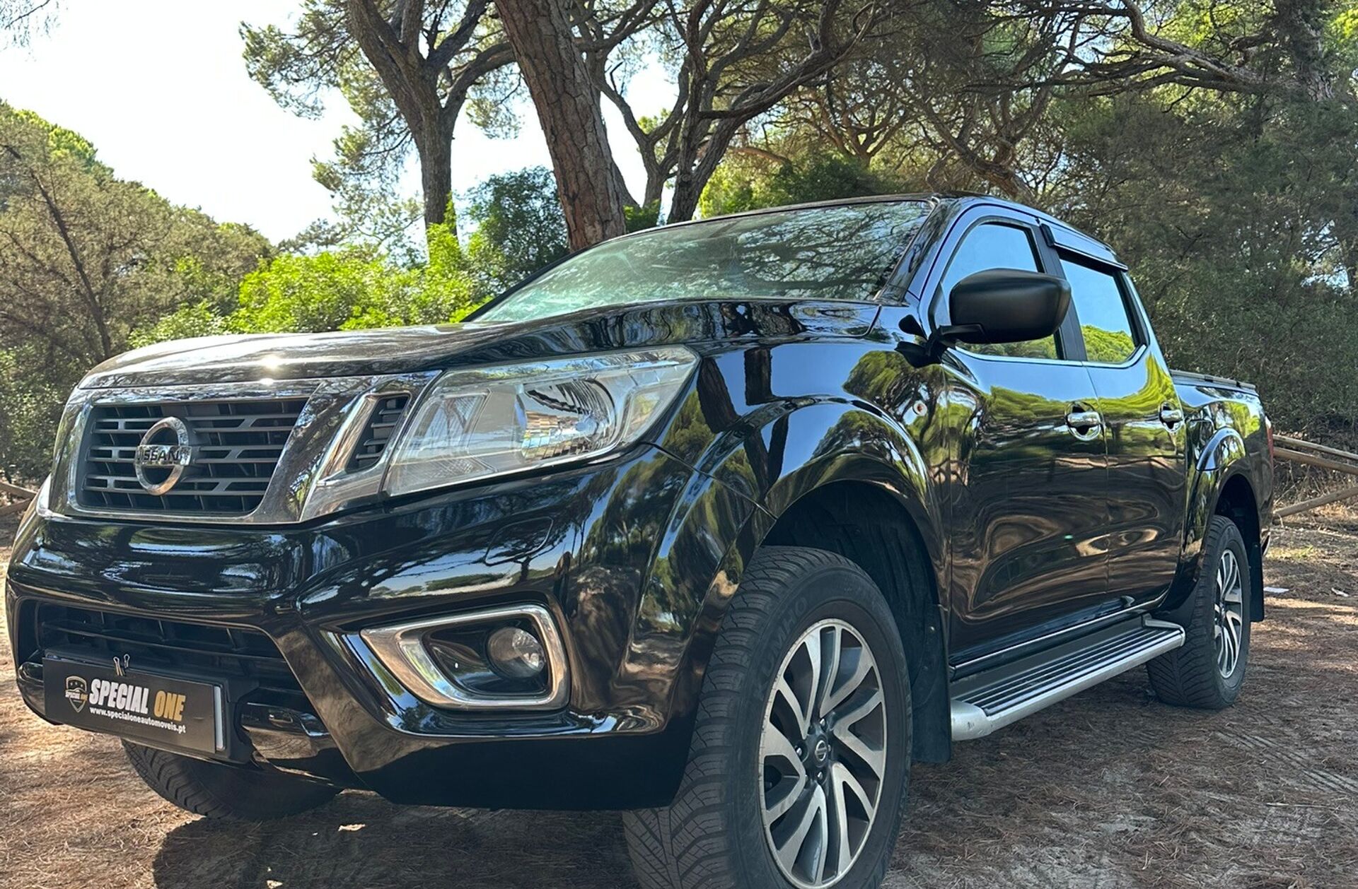 NISSAN Navara 2.3 dCi CD 4WD CC Visia