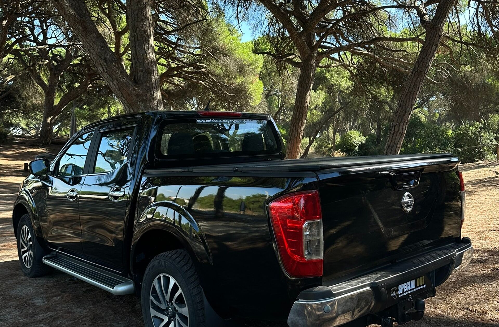 NISSAN Navara 2.3 dCi CD 4WD CC Visia