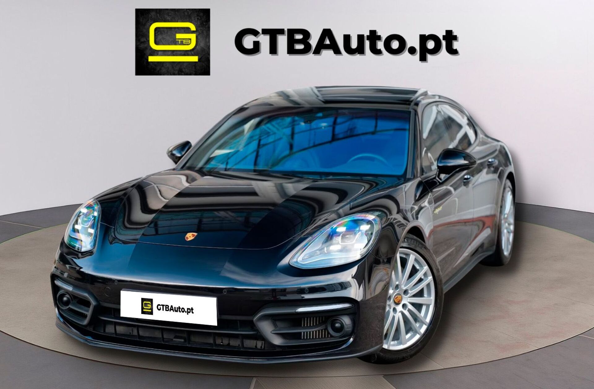 PORSCHE Panamera 4 E-Hybrid