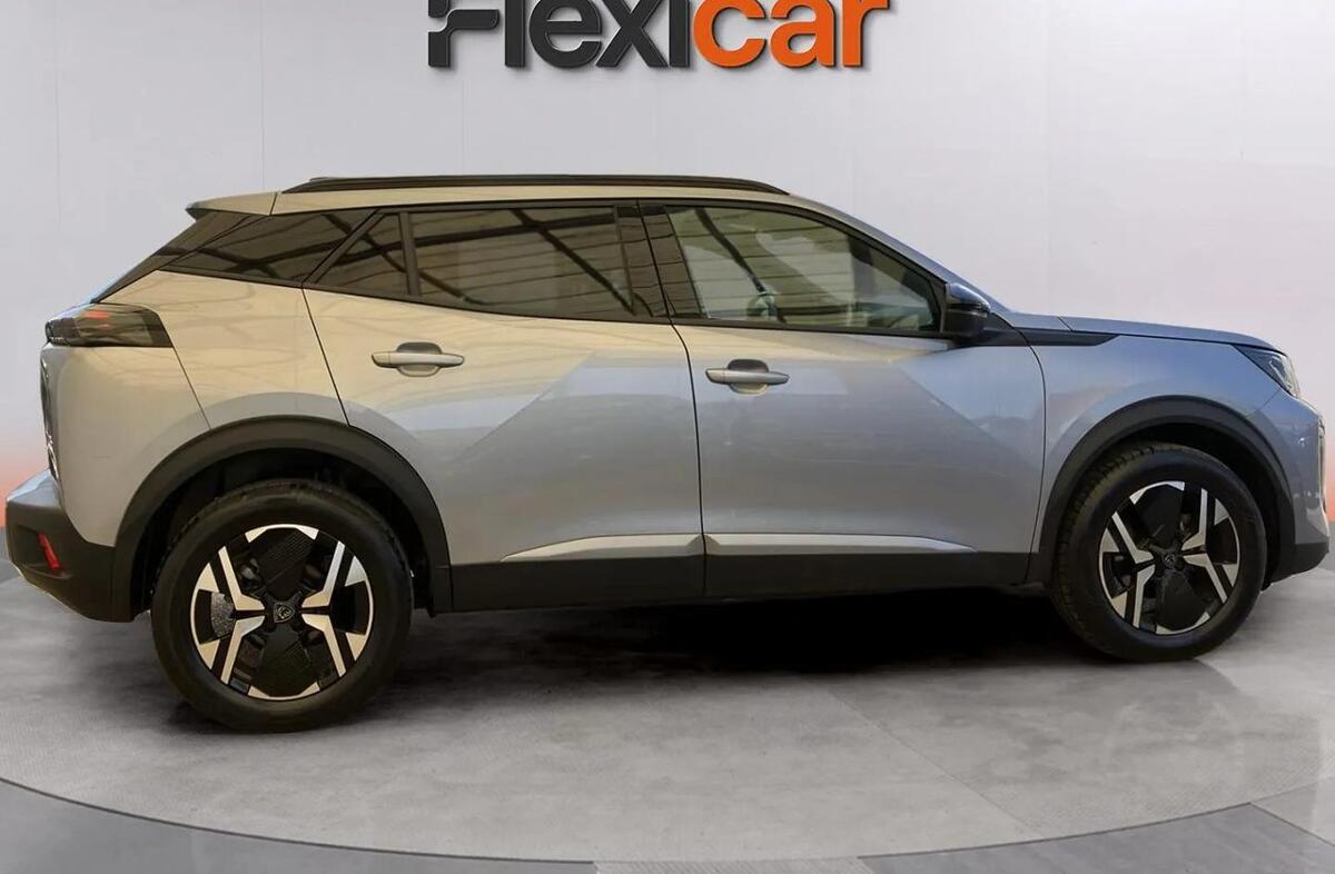 PEUGEOT 2008 1.2 PureTech Allure EAT8