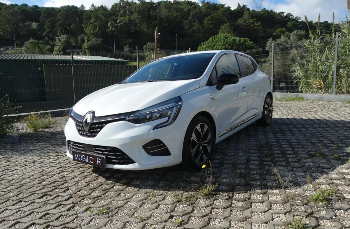 RENAULT Clio 1.0 TCe Intens