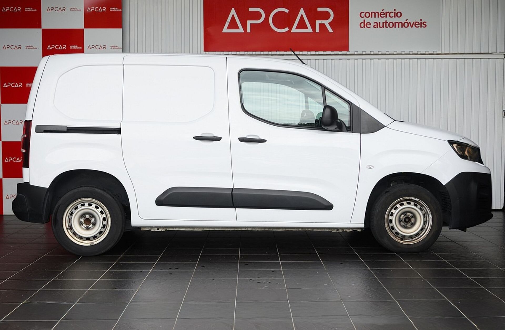 PEUGEOT Partner 1.5 BlueHDi Standard