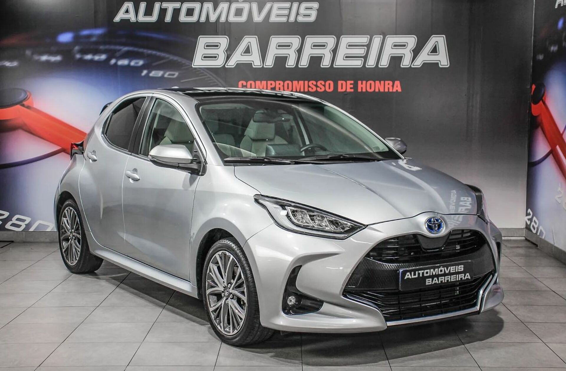 TOYOTA Yaris 1.5 HDF Luxury