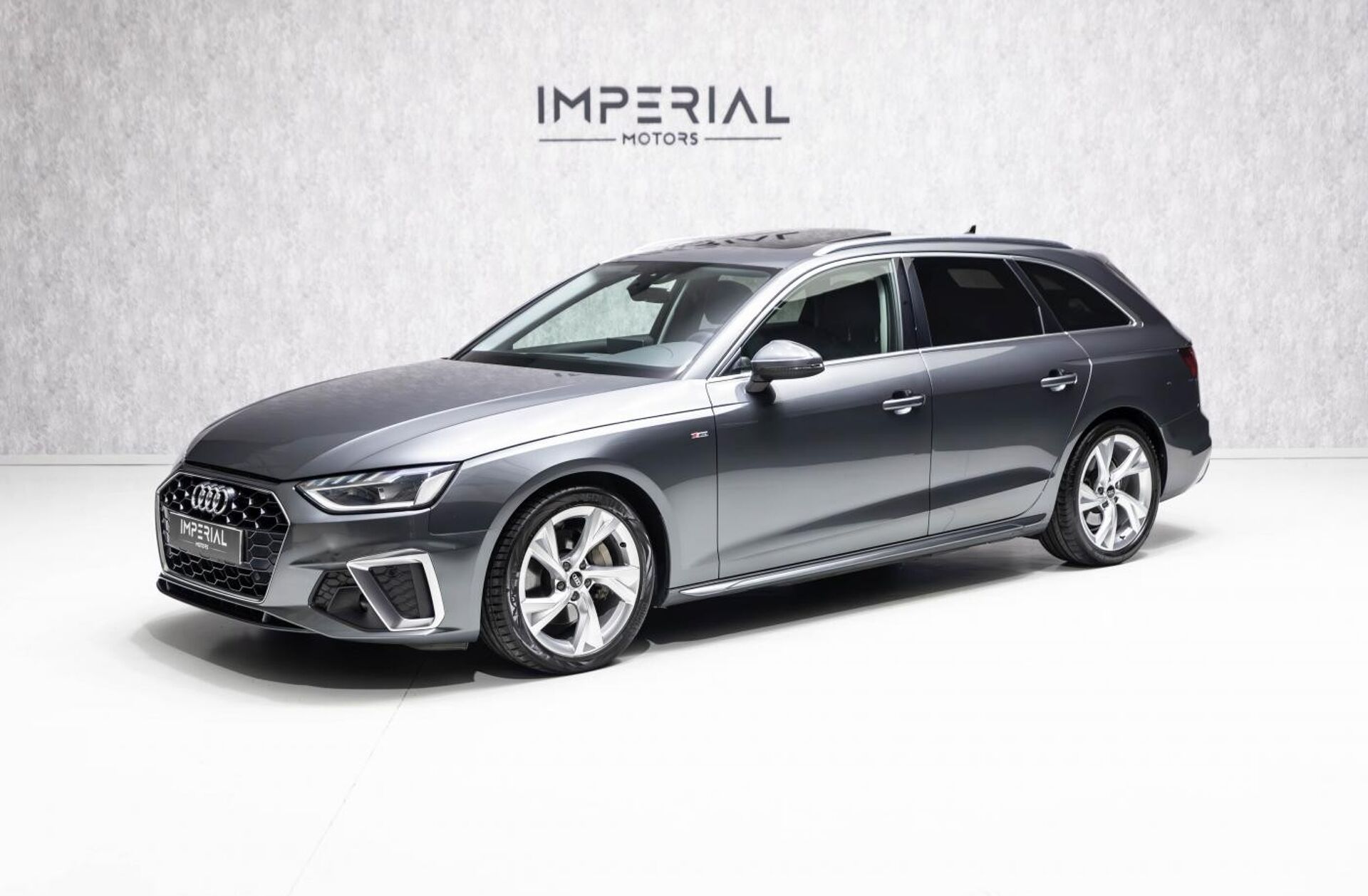 AUDI A4 40 TDI S line S tronic