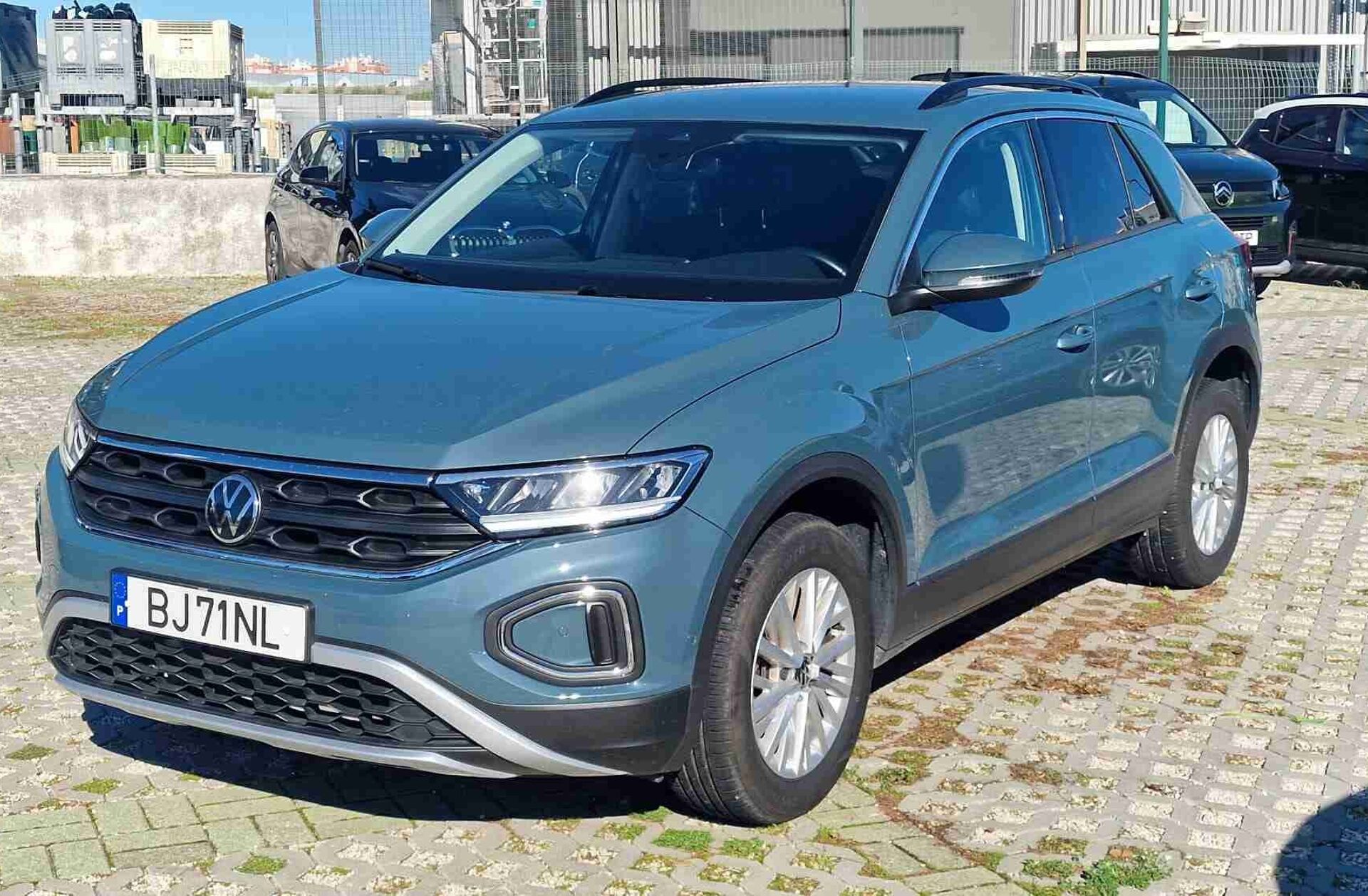 VOLKSWAGEN T-Roc 1.0 TSI