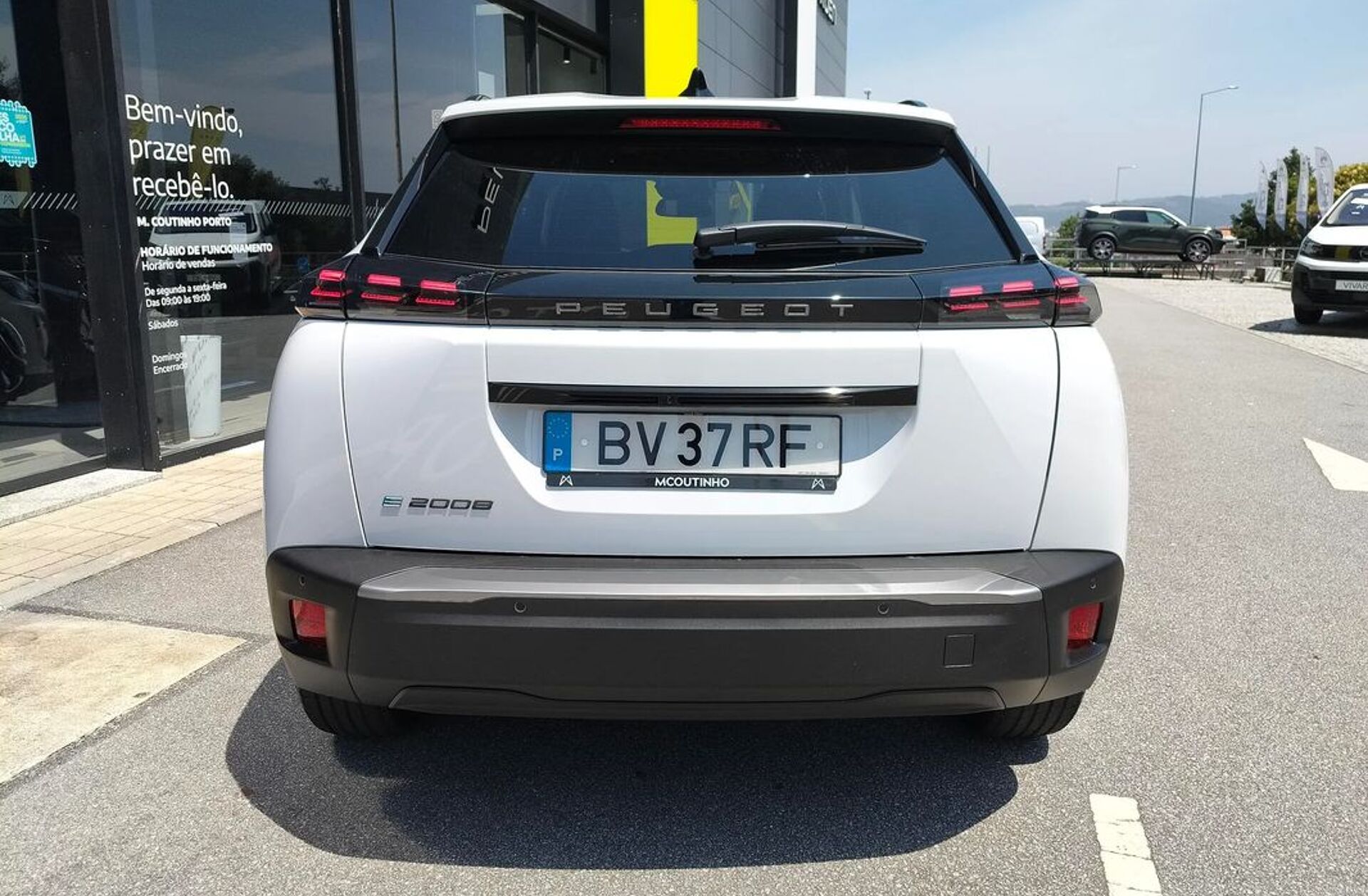 PEUGEOT 2008 e- 54 kWh Allure