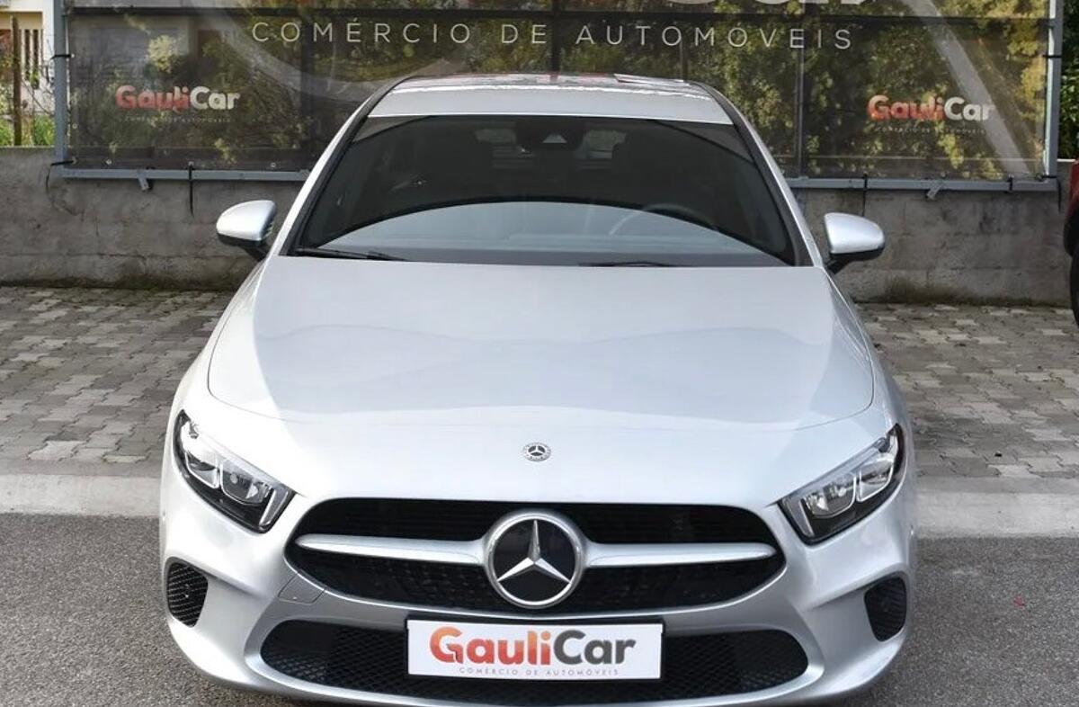 MERCEDES Classe A A 180 d Style Plus Aut.