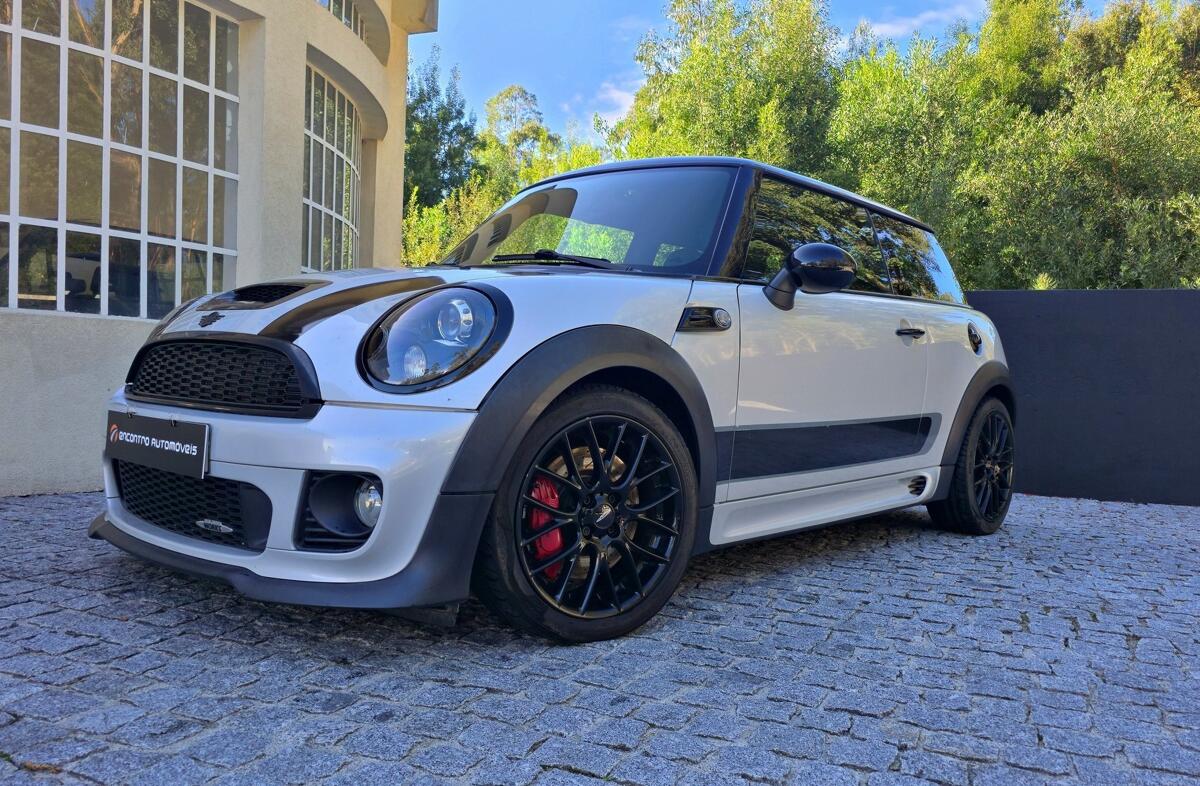 MINI Mini John Cooper Works