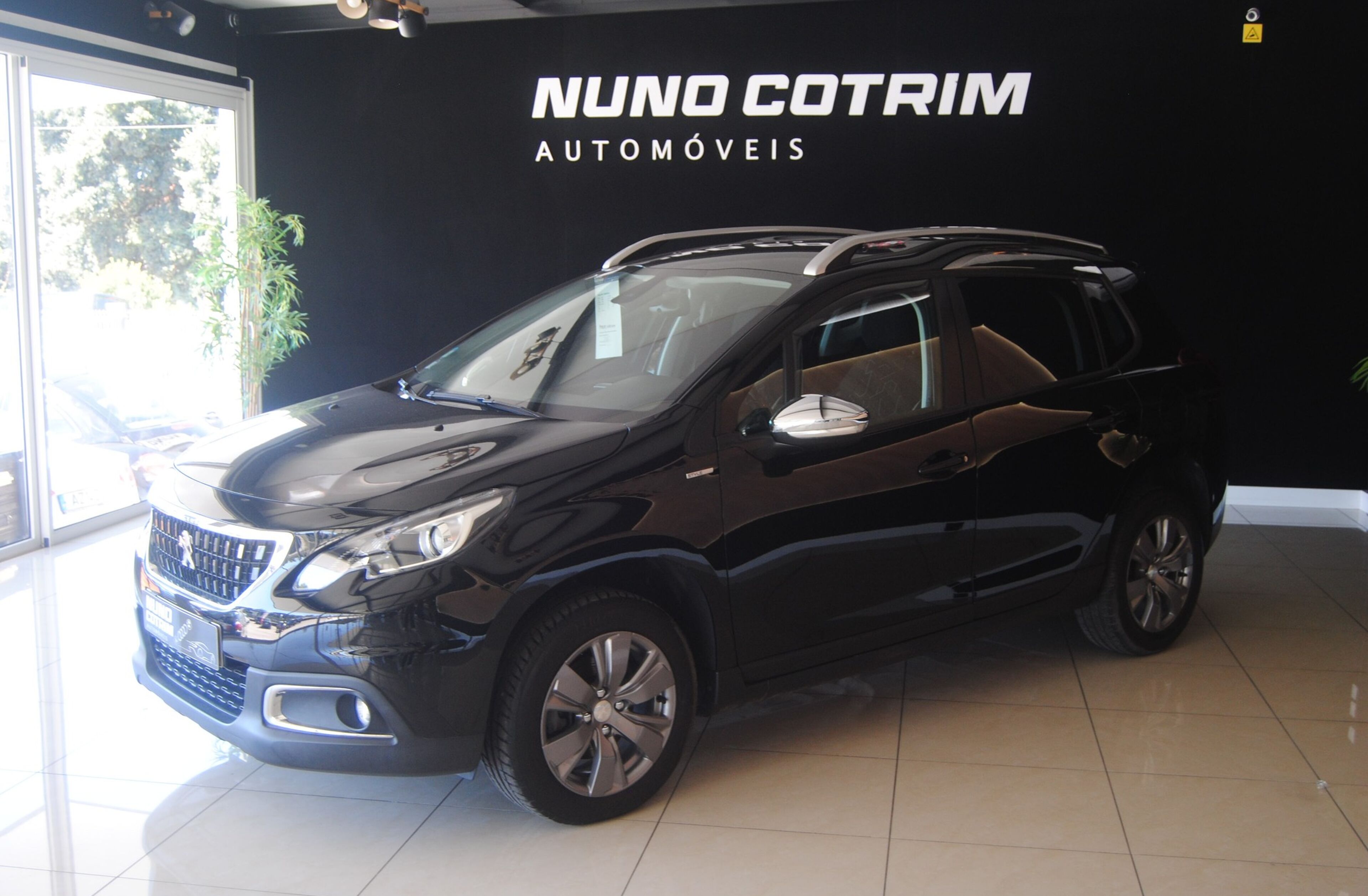 PEUGEOT 2008 1.5 BlueHDi Style