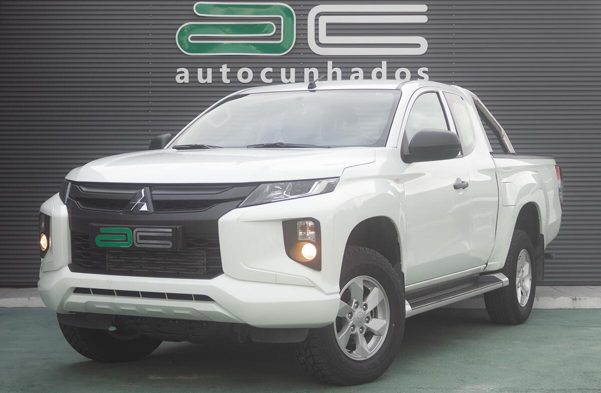 MITSUBISHI L 200 2.3 DI-D Space Cab Campera 4WD