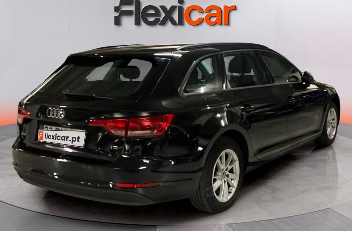 AUDI A4 2.0 TDI Advance